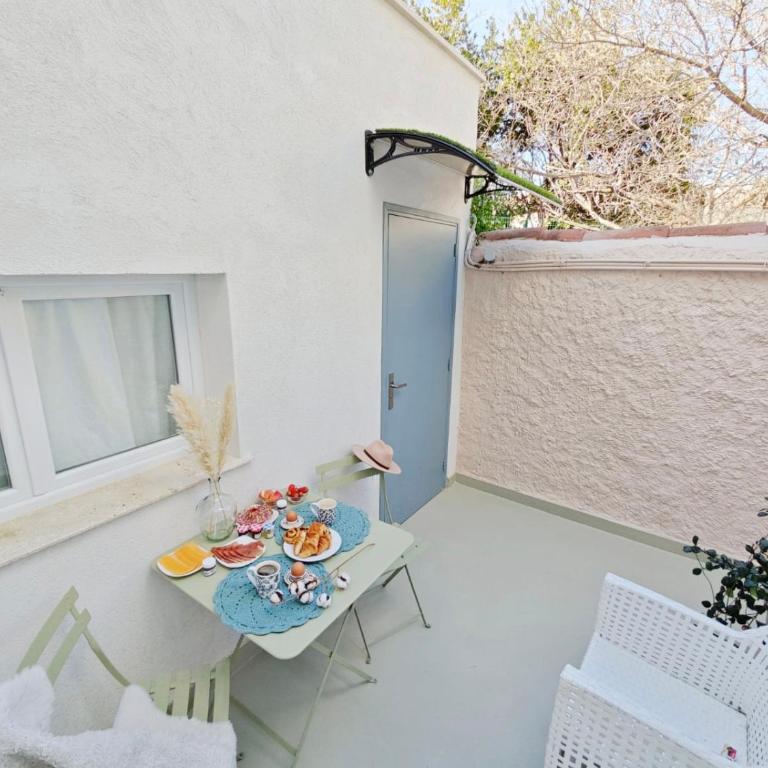 HOTEL DES CALANQUES Port de Cassis - Chambre Double Supérieure - 19