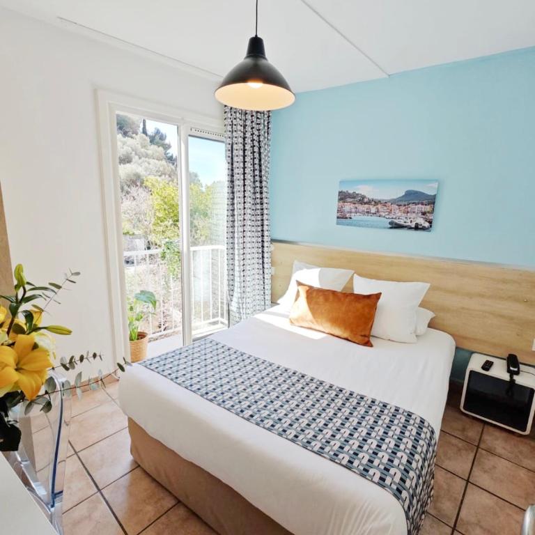 HOTEL DES CALANQUES Port de Cassis - Chambre Double - Vue sur Jardin - 6