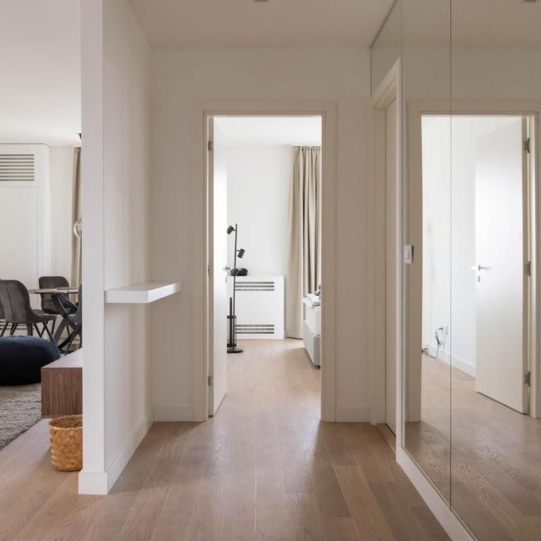 Huge 3 Bedroom Apartment With River View - Apartman sa 3 Spavaće Sobe - 13