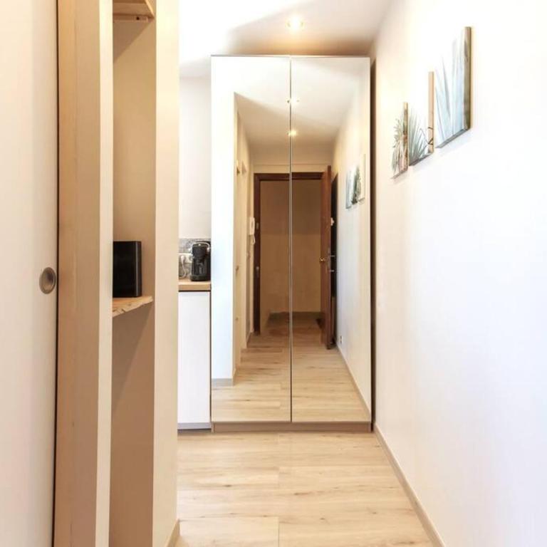 L36 Sea view terrace 10min walking to sea/Parking & AC - Appartement 1 Chambre - 11