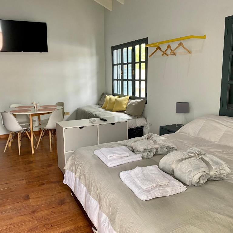 Departamento Excelente Ubicación. Zona Arístides y Parque. - Apartamento de 2 dormitorios - 2