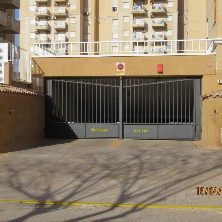 Playa Paraiso - Penthouse Apartment - Secure Free Parking and WiFi - Apartamento de 2 dormitorios - 11