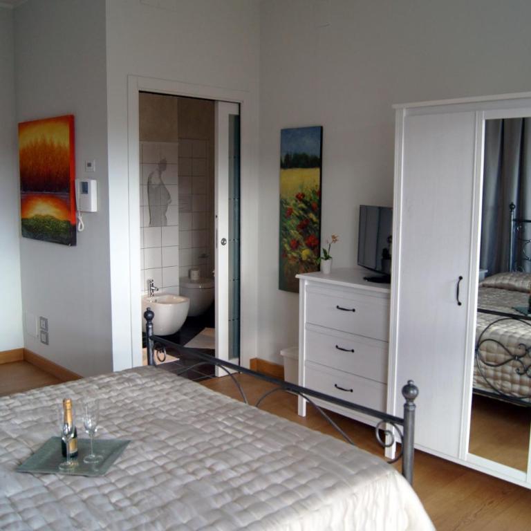 Baia Di Ognina - Suite with Sea View - 5