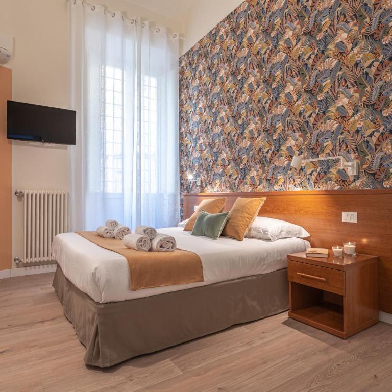 Vittoria Garden Suites - Camera Quadrupla con Bagno Privato - 3
