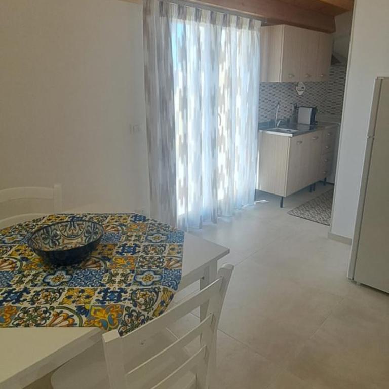 Mamma Rosa Casa Vacanze - One-Bedroom House - 8