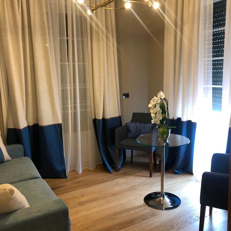 Hotel Jolanda - Junior Suite - 10