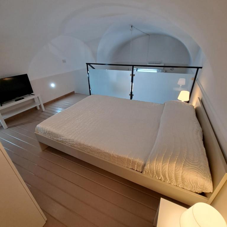 Privitera Home - One-Bedroom House - 10