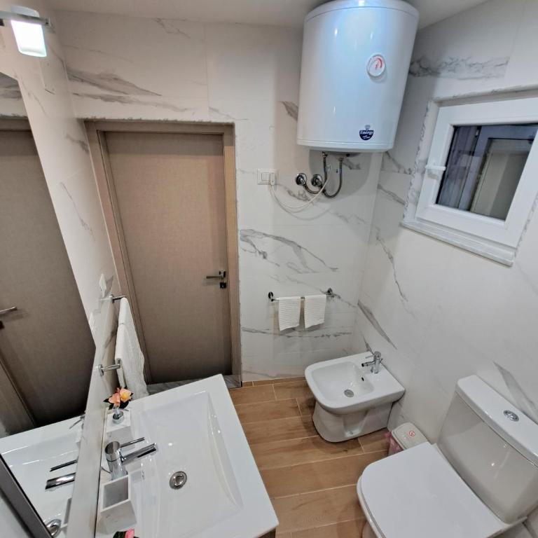 Privitera Home - One-Bedroom House - 16