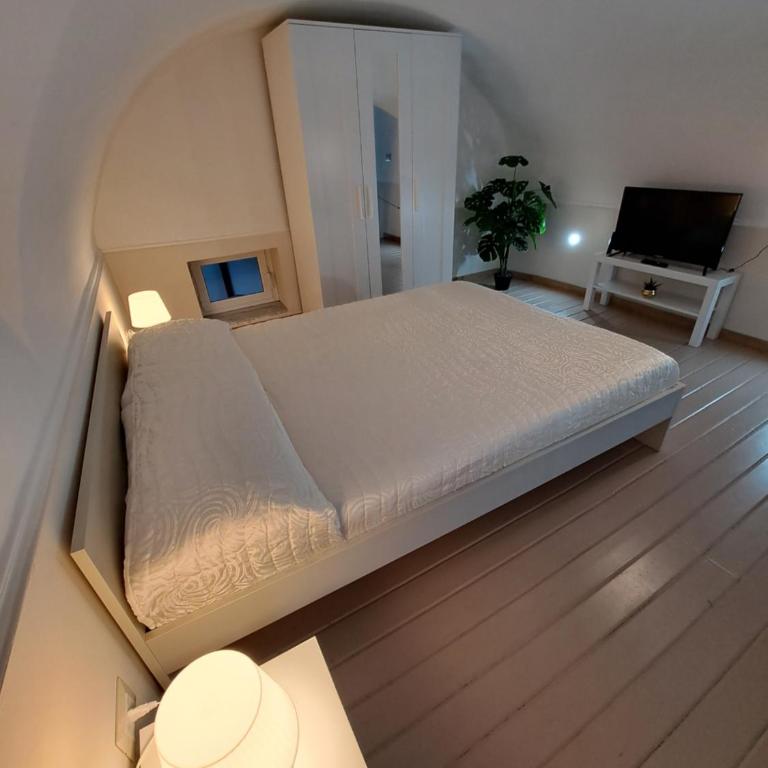 Privitera Home - One-Bedroom House - 30