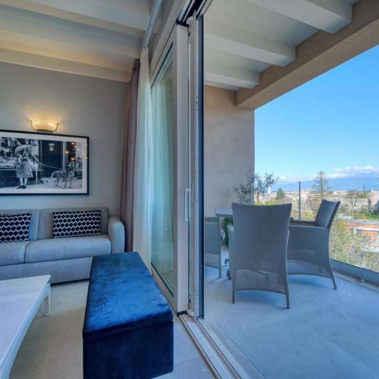 Palazzo della Scala Hotel - Luxury Suites & Spa - Suite with Turkish Bath and Balcony - 1