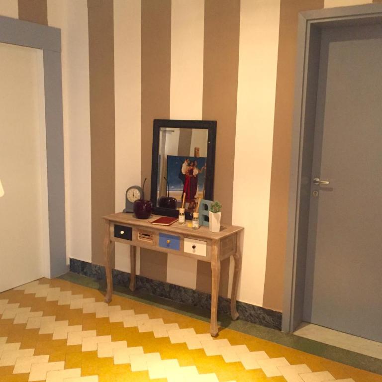 AwesHomeItaly - Bay Windows Apartment - Standard Apartment - 1