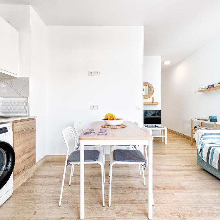 Apartamento céntrico en playa del inglés - One-Bedroom Apartment - 3