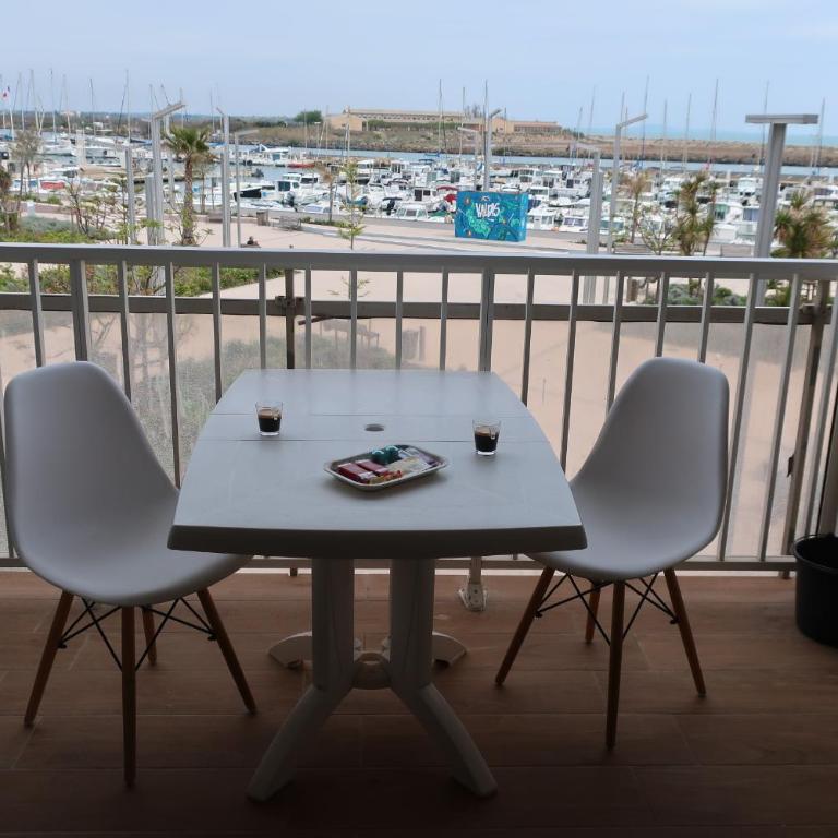 Studio Valras vue Port et Mer, Wi-Fi gratuit, Parking box fermés avec vélos inclus - Apartamento con vistas al mar - 1