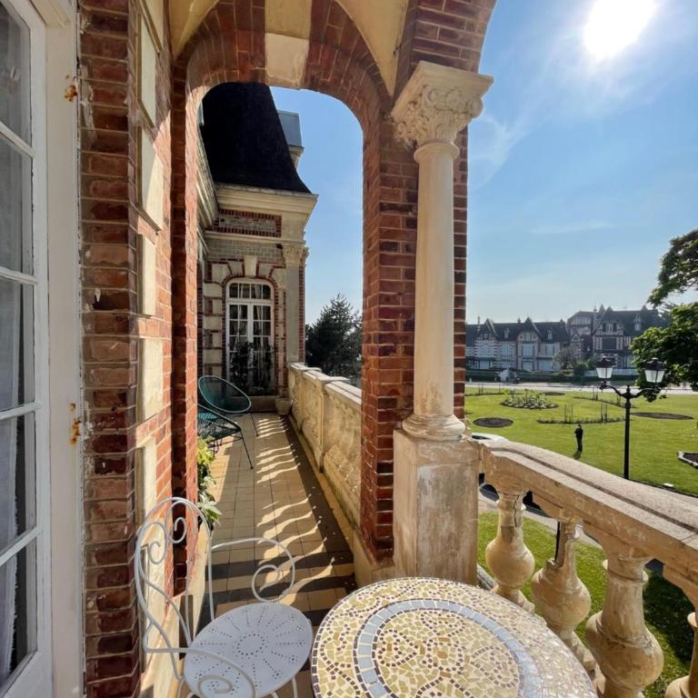 La Villa L'Argentine - Chambre Double Deluxe avec Balcon - 2