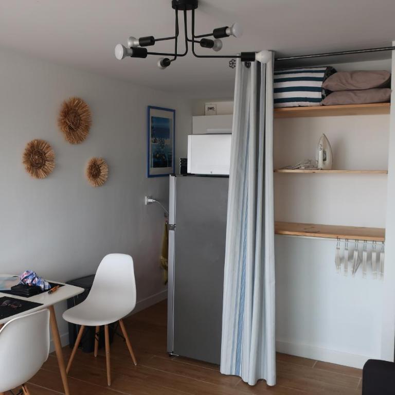 Studio Valras vue Port et Mer, Wi-Fi gratuit, Parking box fermés avec vélos inclus - Apartamento con vistas al mar - 15
