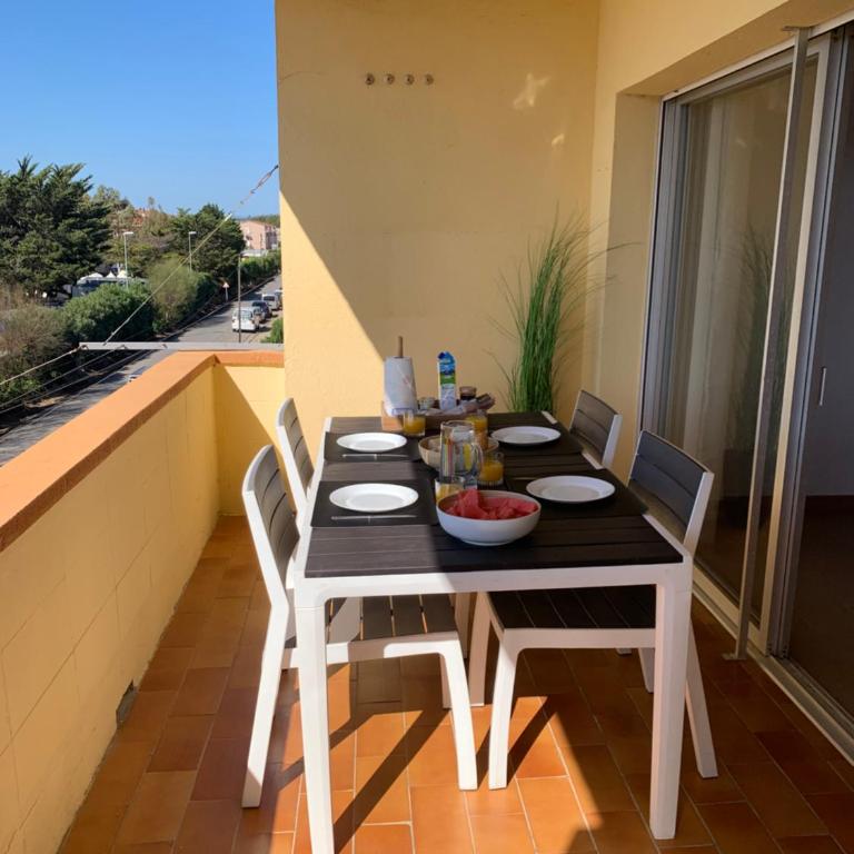 Belmont 3-2 - Two-Bedroom Apartment - 20