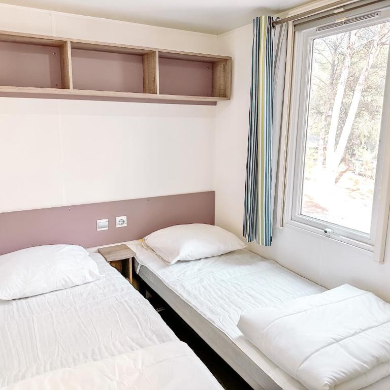 3 bedroom Chalets Camping Leï Suves - JoyCasa - Chalet 3 Chambres - 7