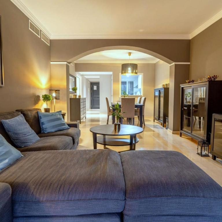 Stunning modern holiday Home Los Jardines de Santa Maria Golf, Elviria, Marbella - Two-Bedroom Apartment - 8