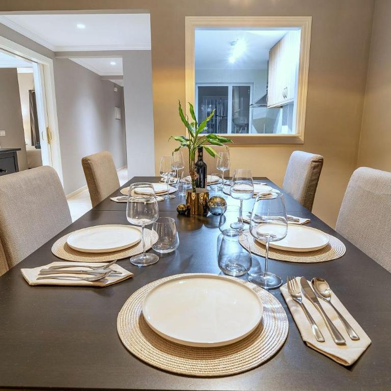 Stunning modern holiday Home Los Jardines de Santa Maria Golf, Elviria, Marbella - Two-Bedroom Apartment - 11