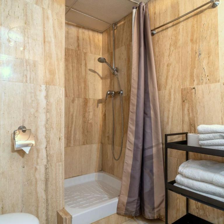 Stunning modern holiday Home Los Jardines de Santa Maria Golf, Elviria, Marbella - Two-Bedroom Apartment - 24