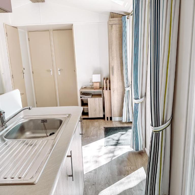 3 bedroom Chalets Camping Leï Suves - JoyCasa - Chalet 3 Chambres - 2