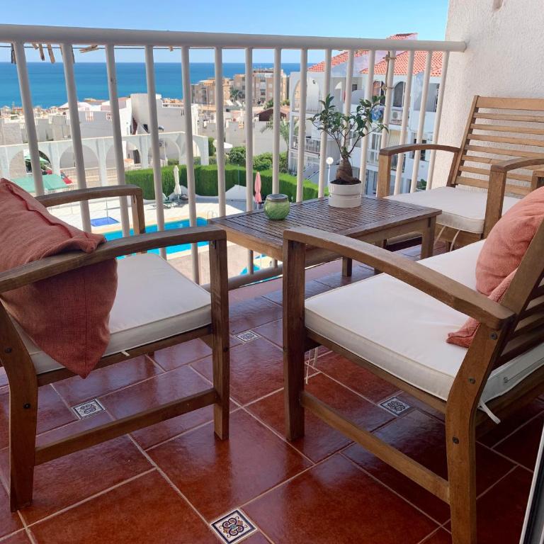 SEAVIEW La Mata pool&beach - Two-Bedroom Apartment - 28
