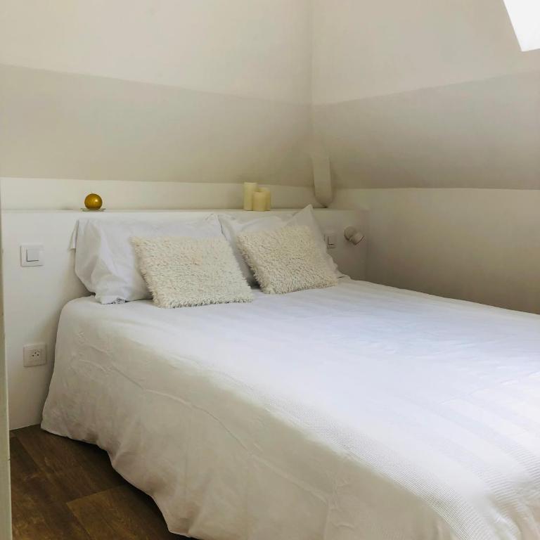 Esmée - Havre de Charme sous les Toits - One-Bedroom Apartment - 8