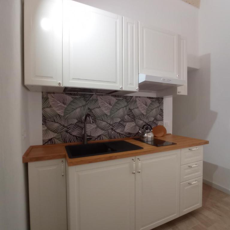 LUNA - One-Bedroom Apartment - 8
