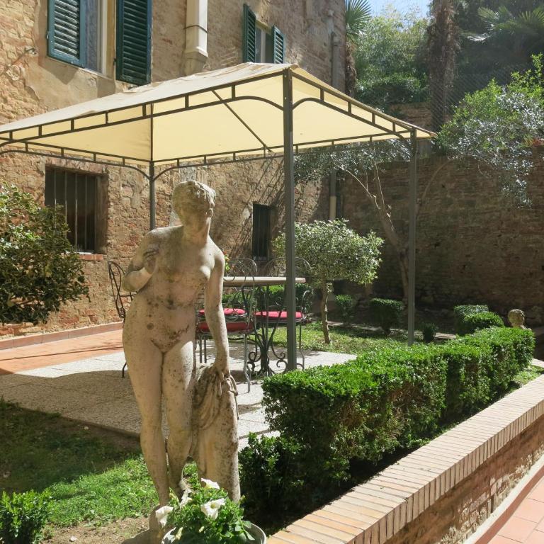 Piazza Paradiso Accommodation - Studio - Separate Building - 7