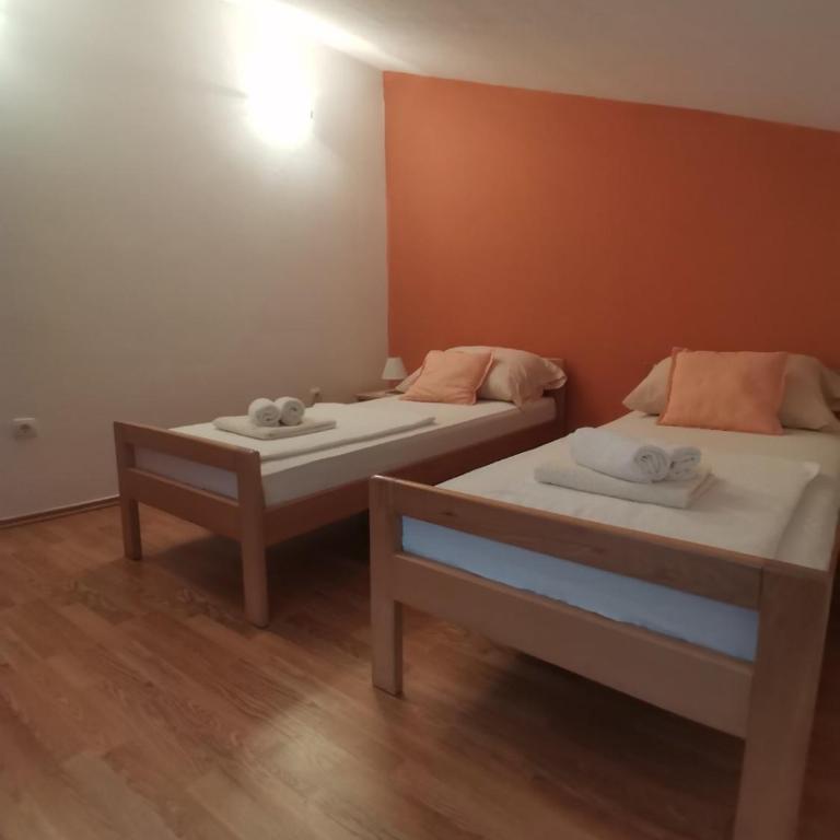 Apartments Stari most - Apartman sa Terasom - 1