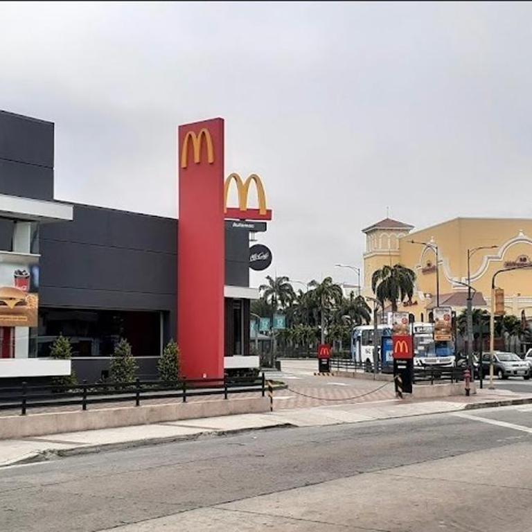 Suite Ejecutiva junto al San Marino Shoping - Apartamento de 1 dormitorio - 8