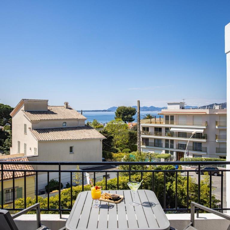 Hôtel La Villa Cap d’Antibes - Chambre Double Prestige avec Vue sur Mer - 3