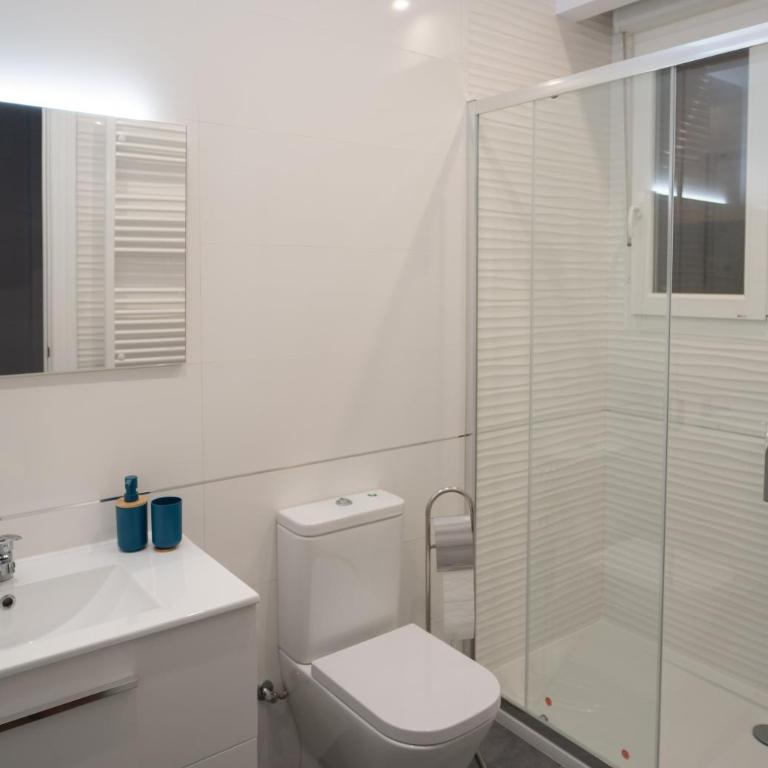 Ok Bilbao - Three-Bedroom Apartment - 8