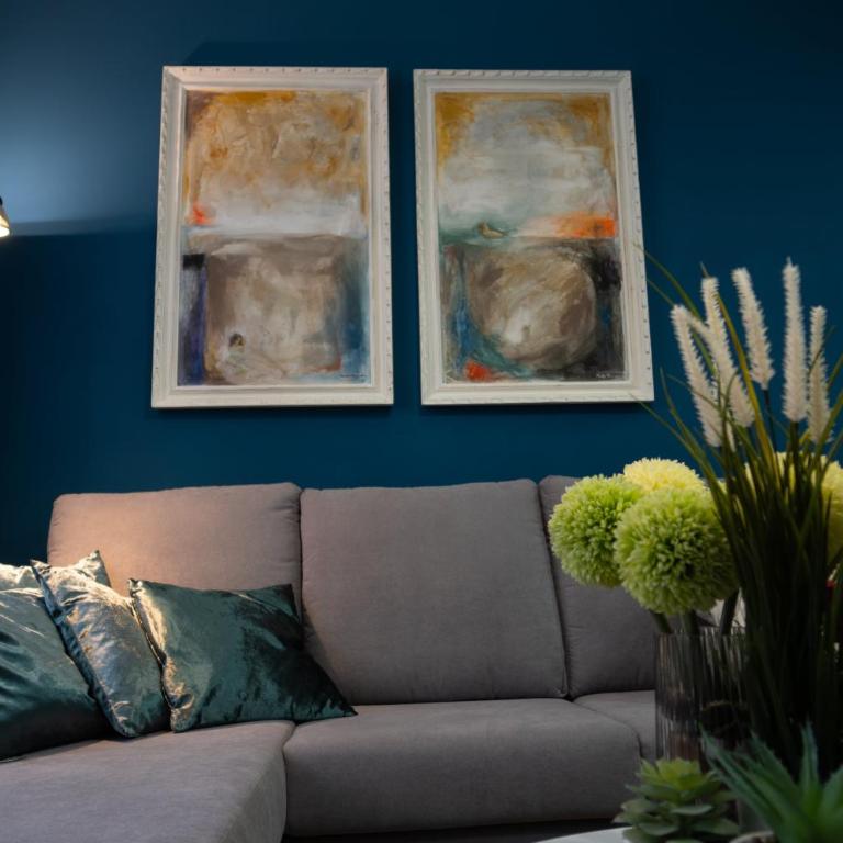 Ok Bilbao - Three-Bedroom Apartment - 27