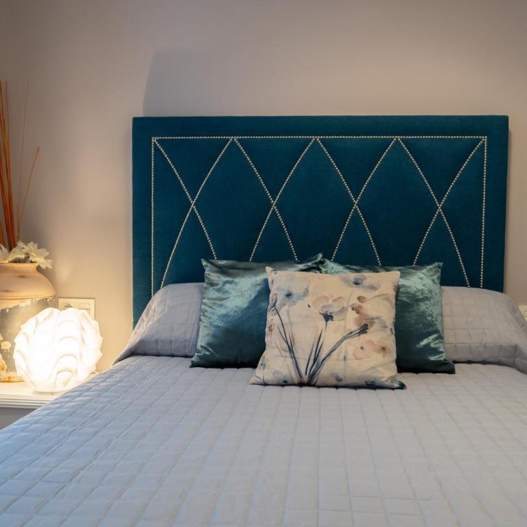 Ok Bilbao - Three-Bedroom Apartment - 33