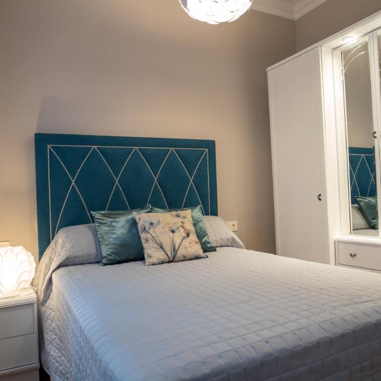 Ok Bilbao - Three-Bedroom Apartment - 34