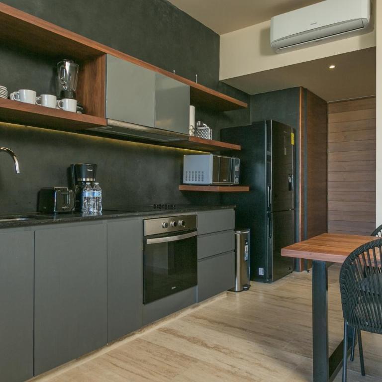 Ceren Luxury Apartments at Fifth Avenue by Spot Rentals - Apartment with Balcony - 11