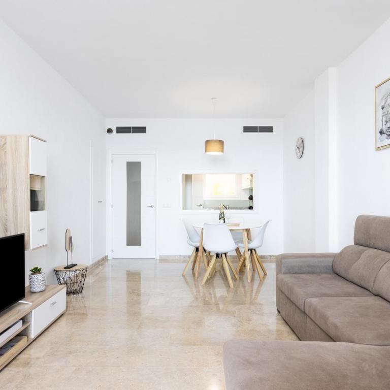 Propiedad nueva con piscina, seguridad privada y vista al océano en Tenerife - ES-279-9 - Bungalow - 21
