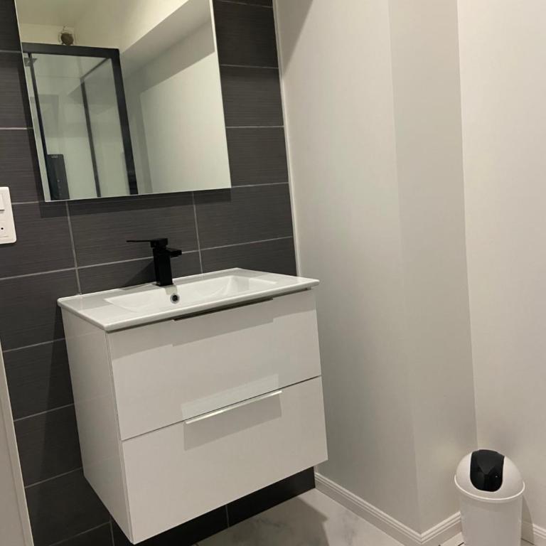Résidence City Suites Ajaccio - Estudio con vistas al mar - 13