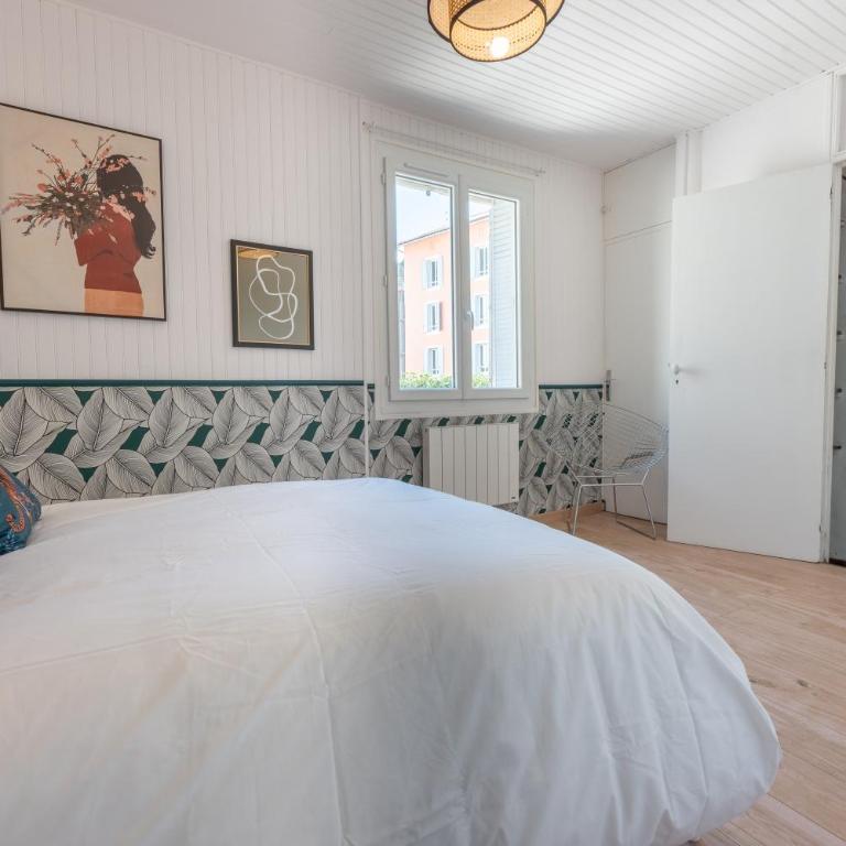 Appartement T3 63m2 - L'Atypique et son Jardin de 350m2 au cœur de Digne - Appartement - Vue sur Jardin - 23