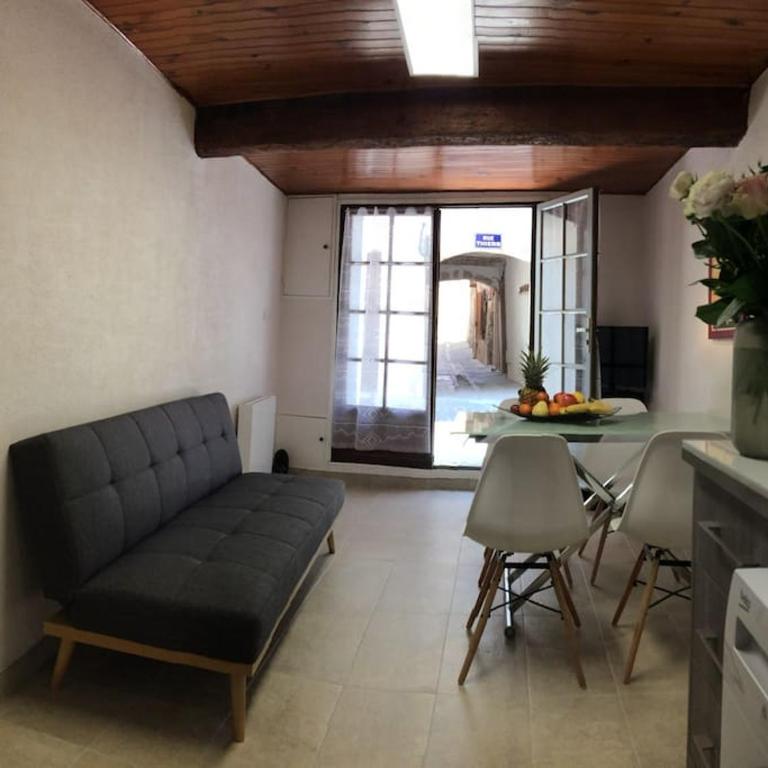 Le Lamartine - Two-Bedroom Apartment - 3