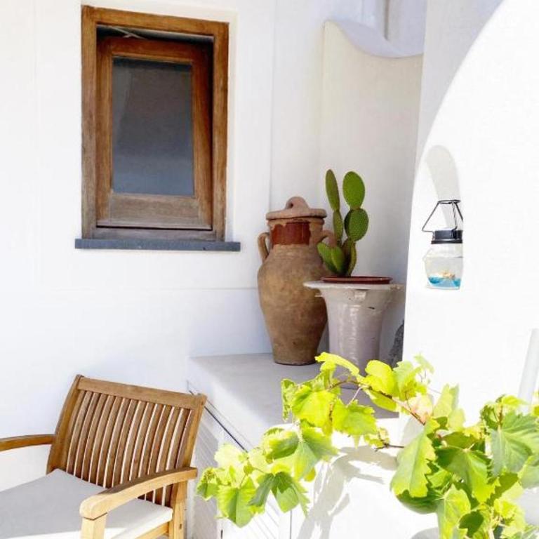 Agata B&B - Deluxe Double Room with Balcony - 6
