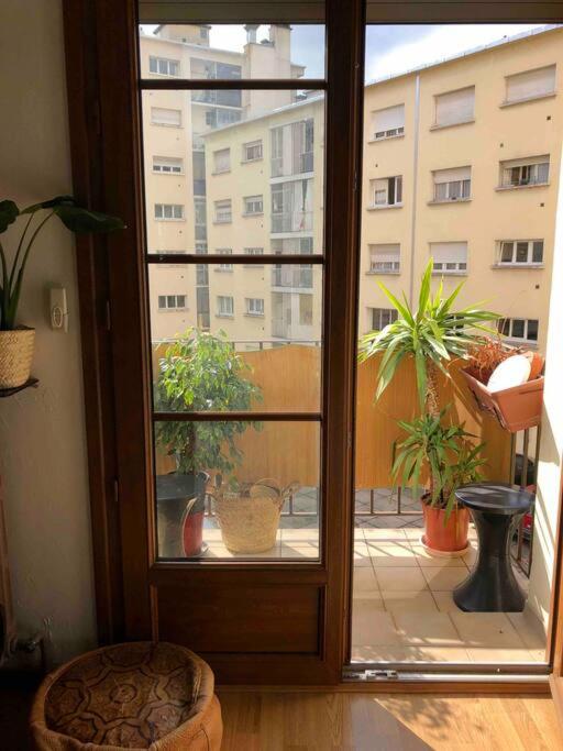 Appartement T3 70m2 lumineux proche de la gare by ImmoConciergerie - Two-Bedroom Apartment - 16