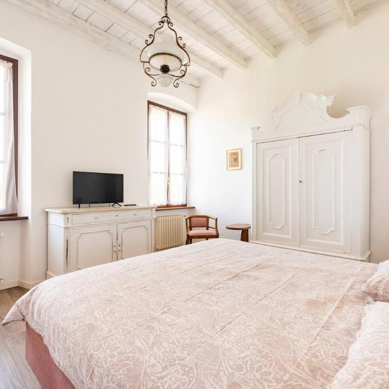"La Cascina" Bed & Breakfast - Quadruple Room with Private Bathroom - 18