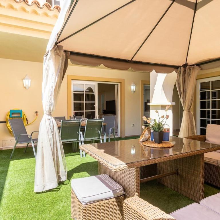Eden Rentals Duke-Paradise Jacuzzi Terrace Retreat - Apartamento Superior - 14