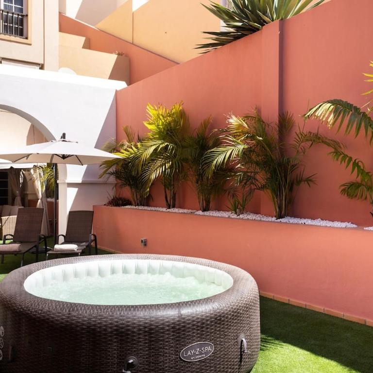 Eden Rentals Duke-Paradise Jacuzzi Terrace Retreat - Apartamento Superior - 5