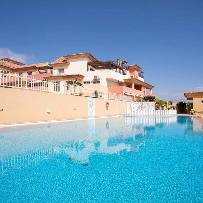 Eden Rentals Duke-Paradise Jacuzzi Terrace Retreat - Apartamento Superior - 35