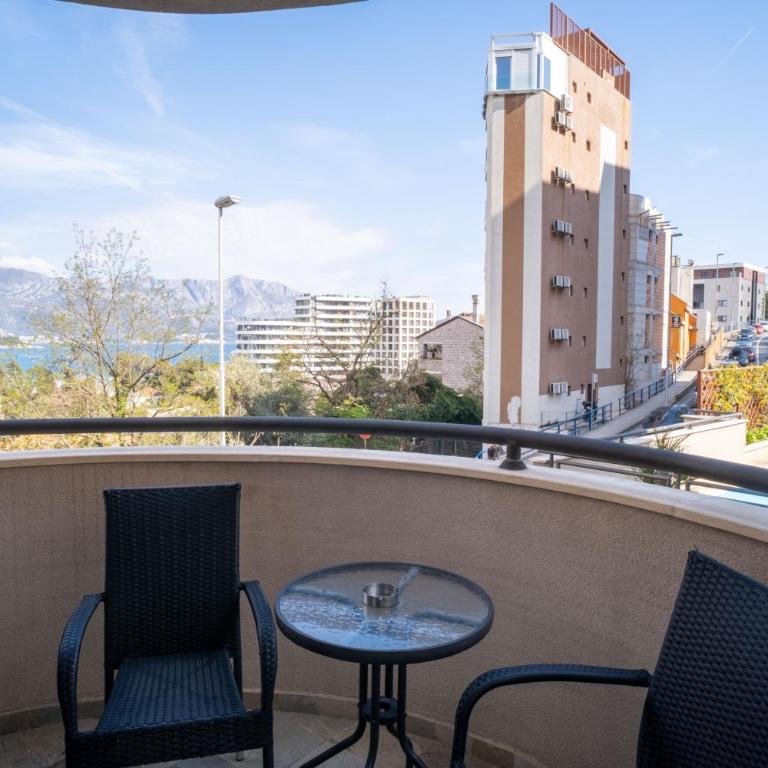Hotel Atina by ENTOPYA - Apartman sa 2 Spavaće Sobe - 3