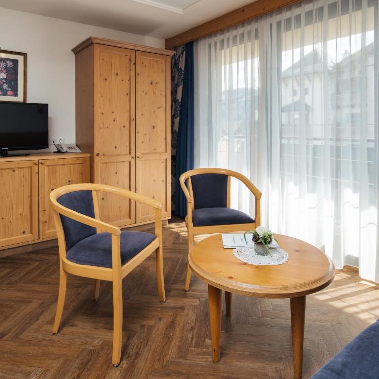 Hotel Garni Alpenruh-Micheluzzi - Chambre Double avec Balcon - 5