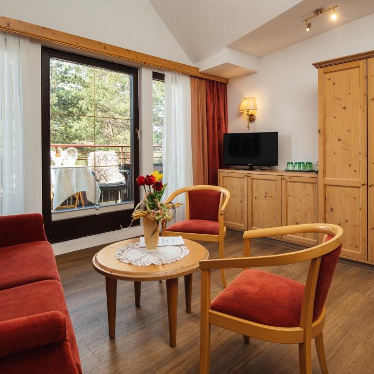 Hotel Garni Alpenruh-Micheluzzi - Suite 2 Chambres - 7